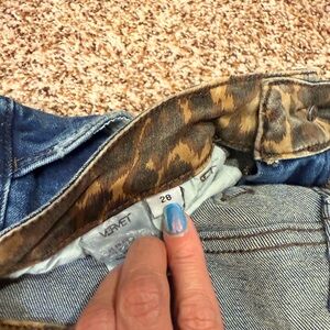 Vervet Women's Classic Blue Jeans